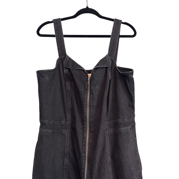 Madewell Black Denim Zip-Front Sleeveless Jumpsuit with Structured Front Size 14 - Picture 3 of 9